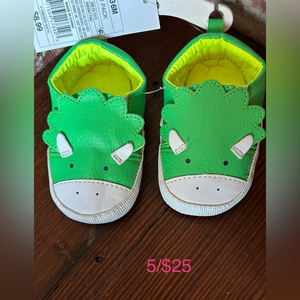 Cat and Jack Dino Shoes 3-6 months
